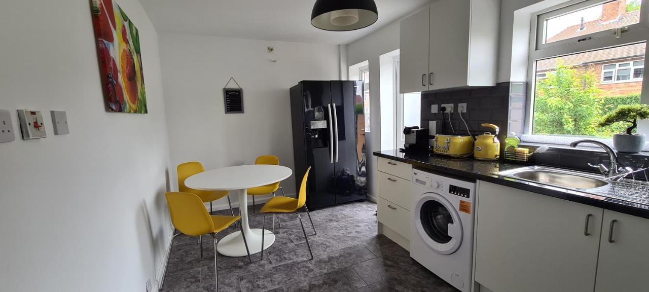 Cosy 3-Bedroom House In Aspley Nottingham Zewnętrze zdjęcie